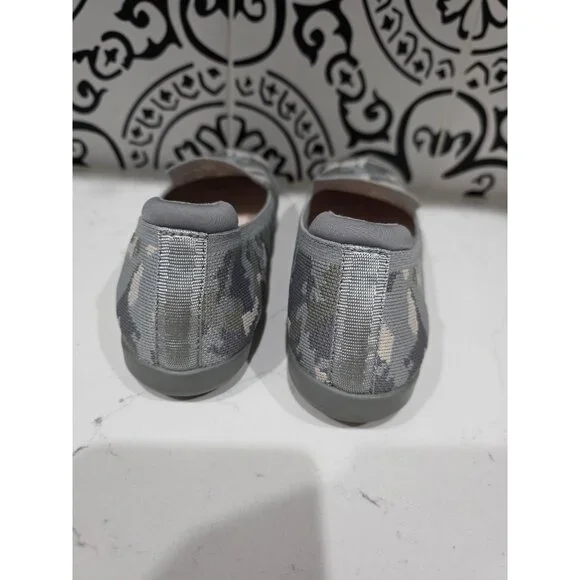 Clarks Women's 7 M Cloudstepper Carly Dream Flats Shoes Stretch Khaki Green Camo - Picture 6 of 8